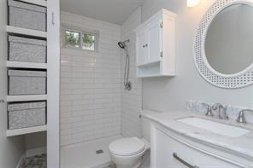 listing image 16043544842869454013