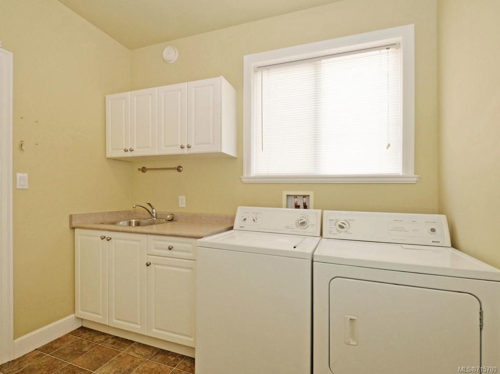 listing image 16048253300722518514
