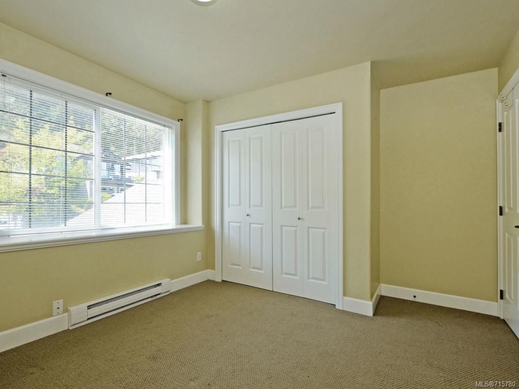 listing image 16047092357764569411