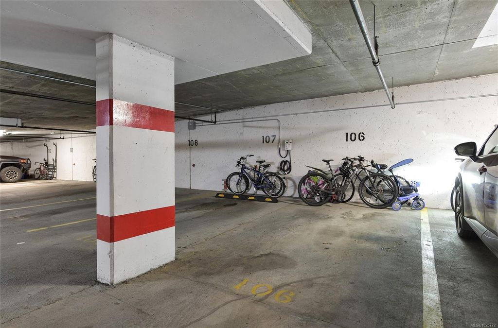 listing image 16046130555831244051