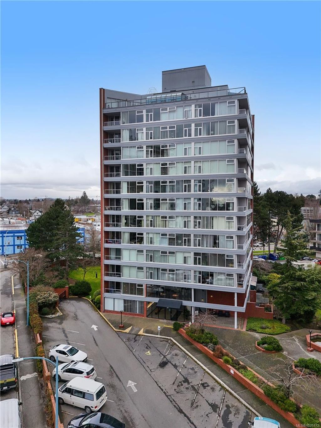 listing image 16043652431337738144