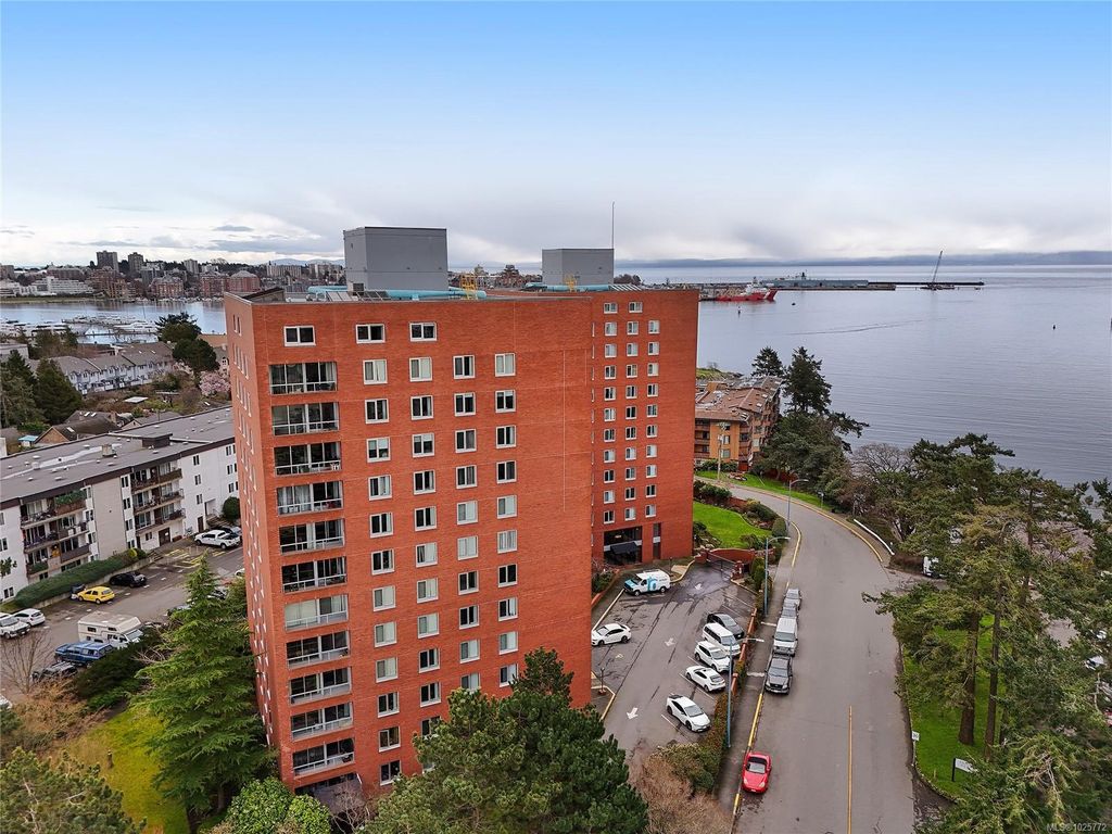 listing image 16047921443947214490