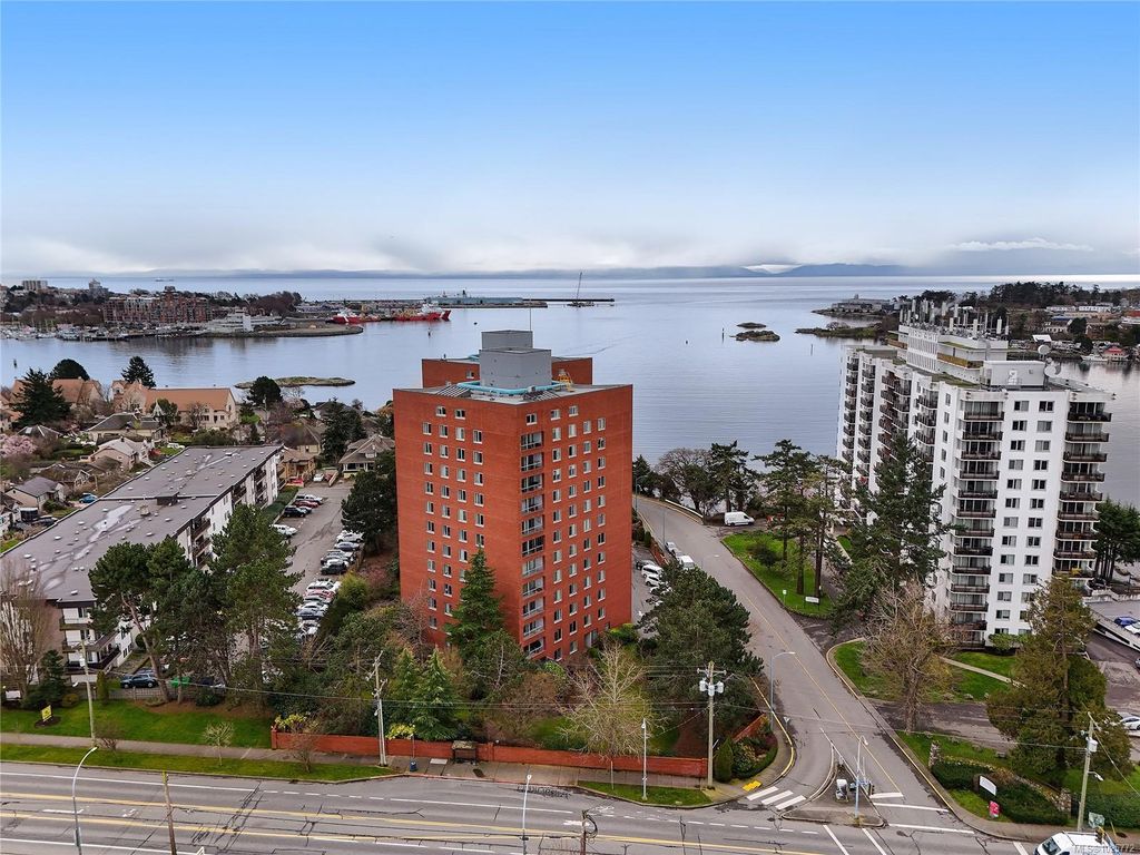 listing image 16040286934391191771