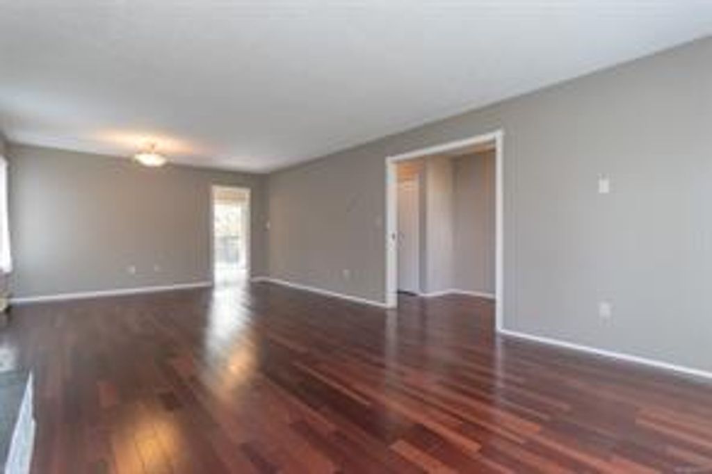 listing image 16043967785439