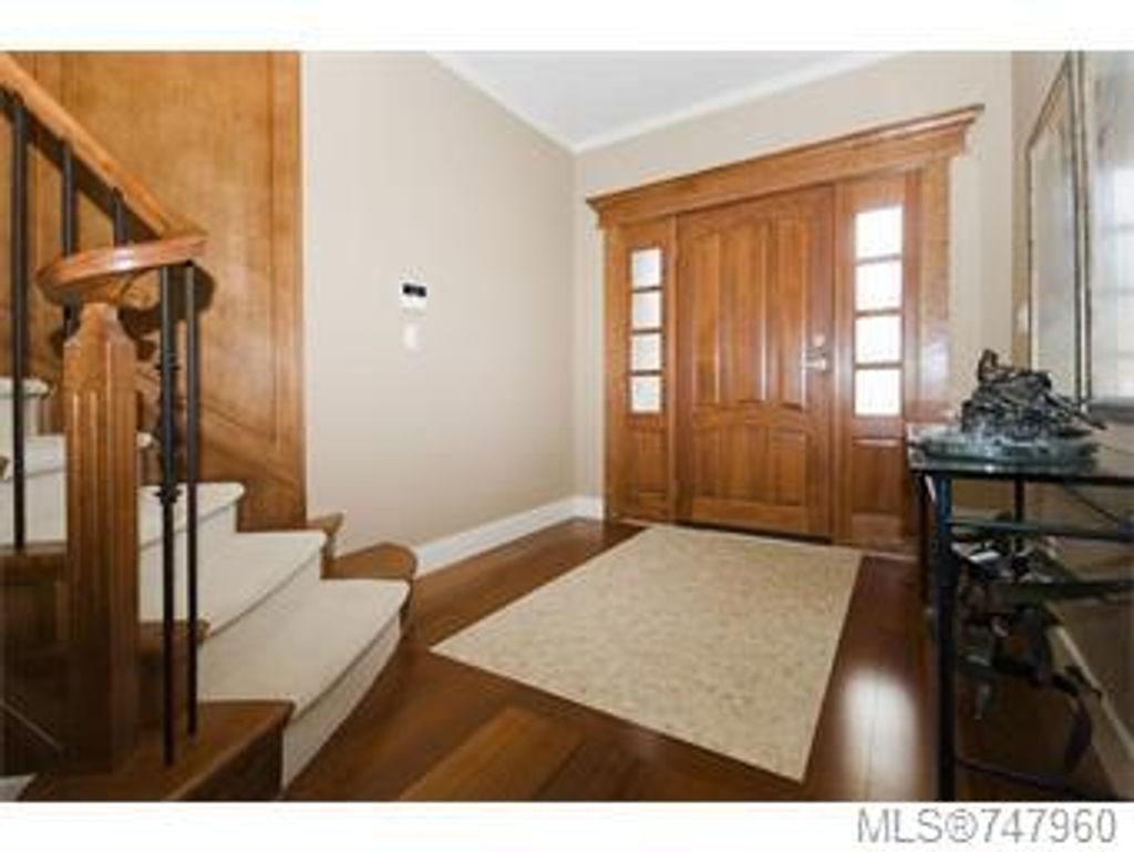 listing image 16043147177106446673