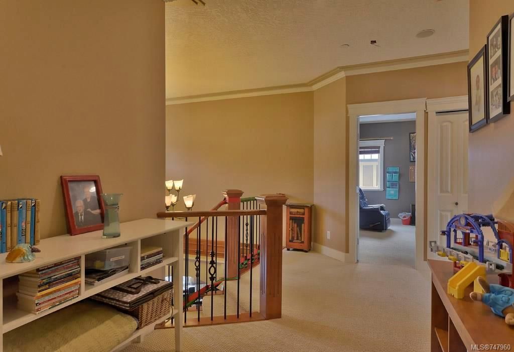 listing image 16040534438552893009