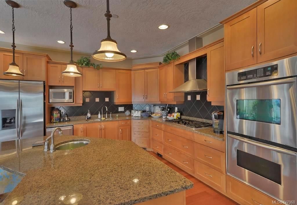 listing image 16049072313901718051