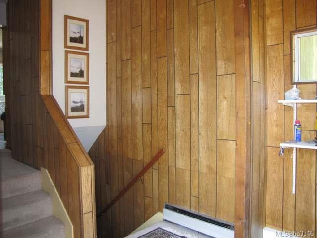 listing image 16047373693274394143