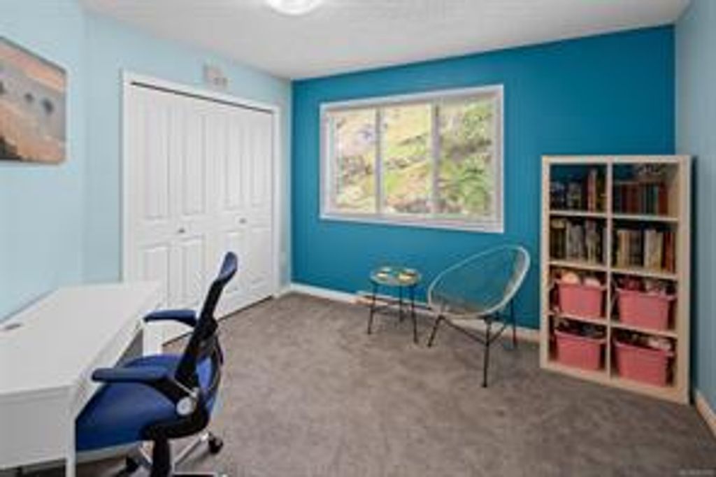 listing image 16041382121665