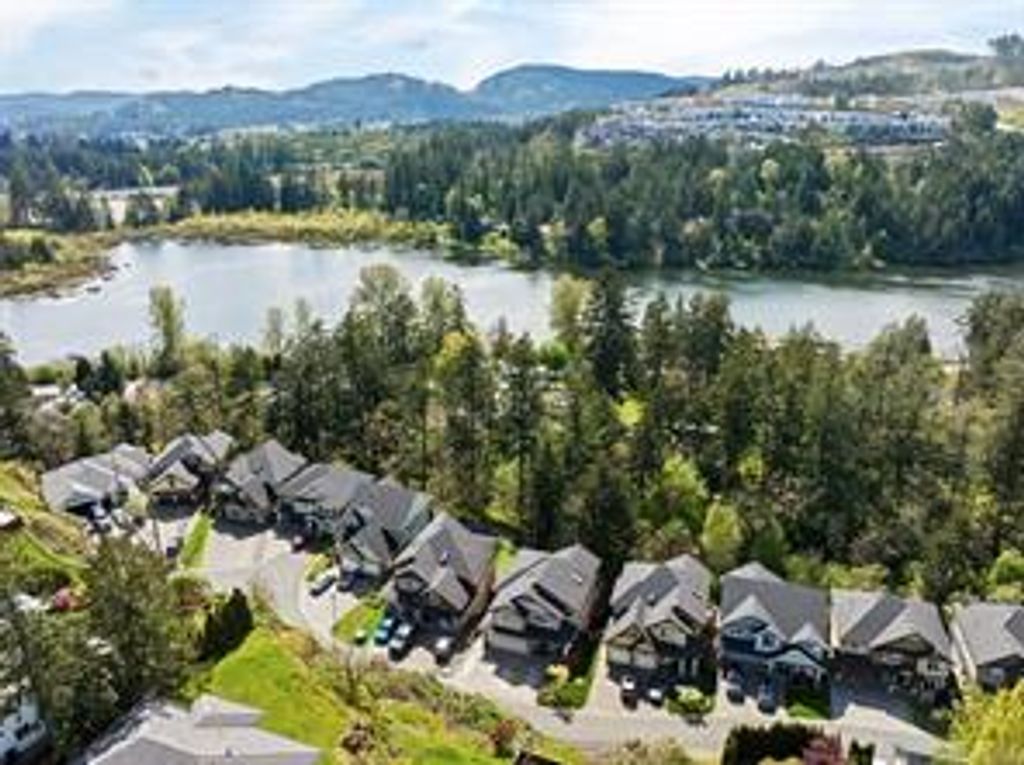 listing image 16042067024836