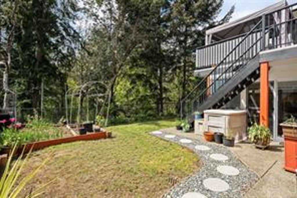 listing image 16043928922121