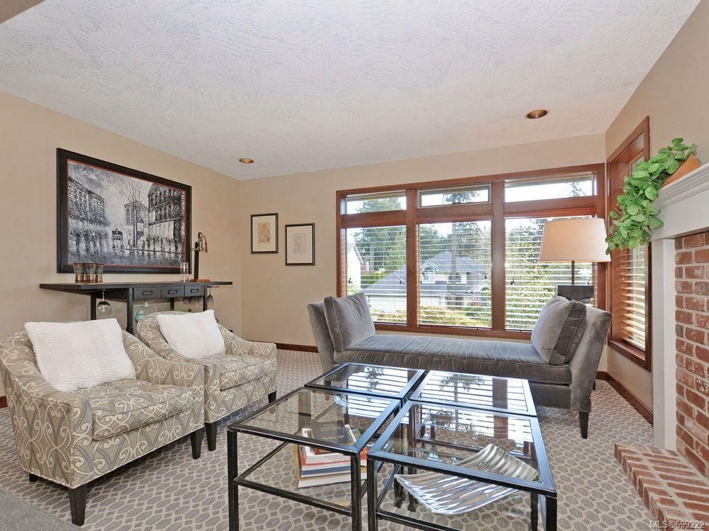 listing image 16043590449785285945