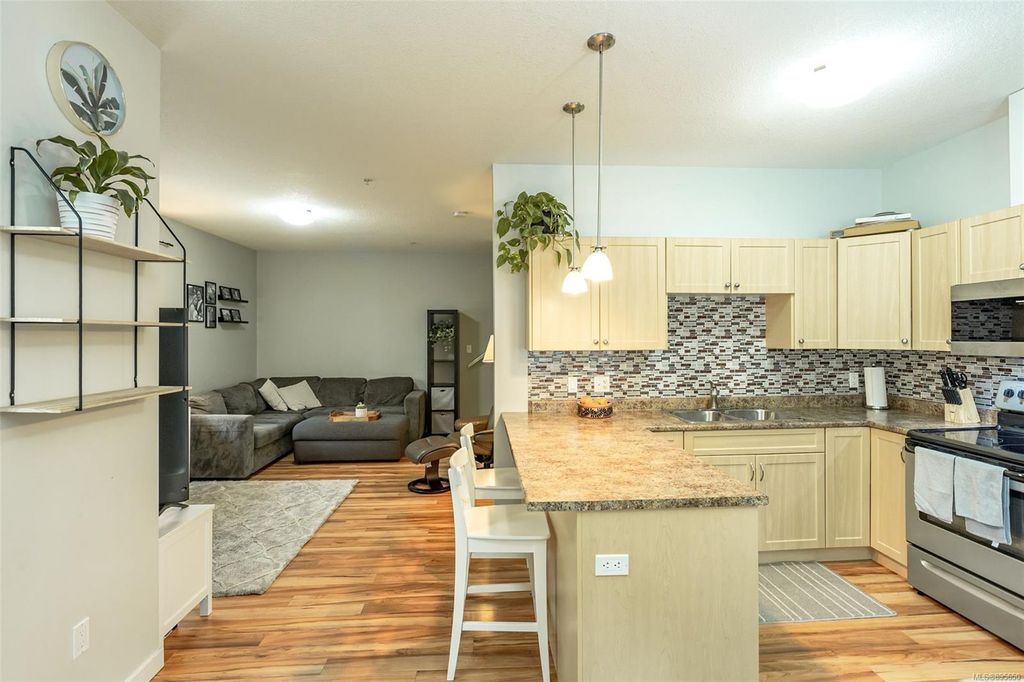 listing image 16041819978048