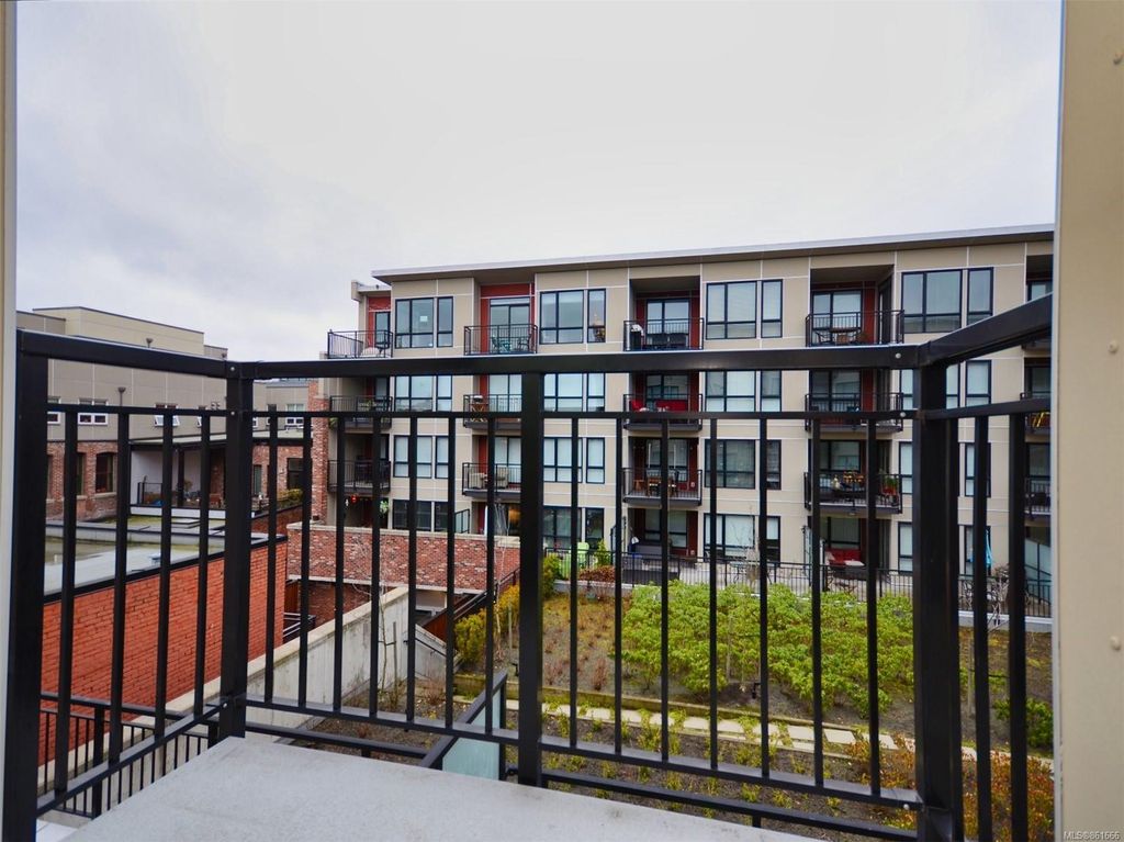 listing image 16045757390894116938