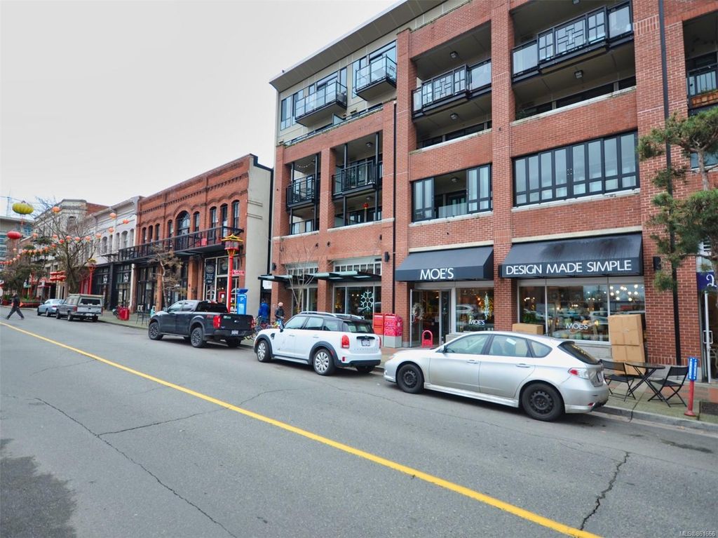 listing image 16042208651458990030