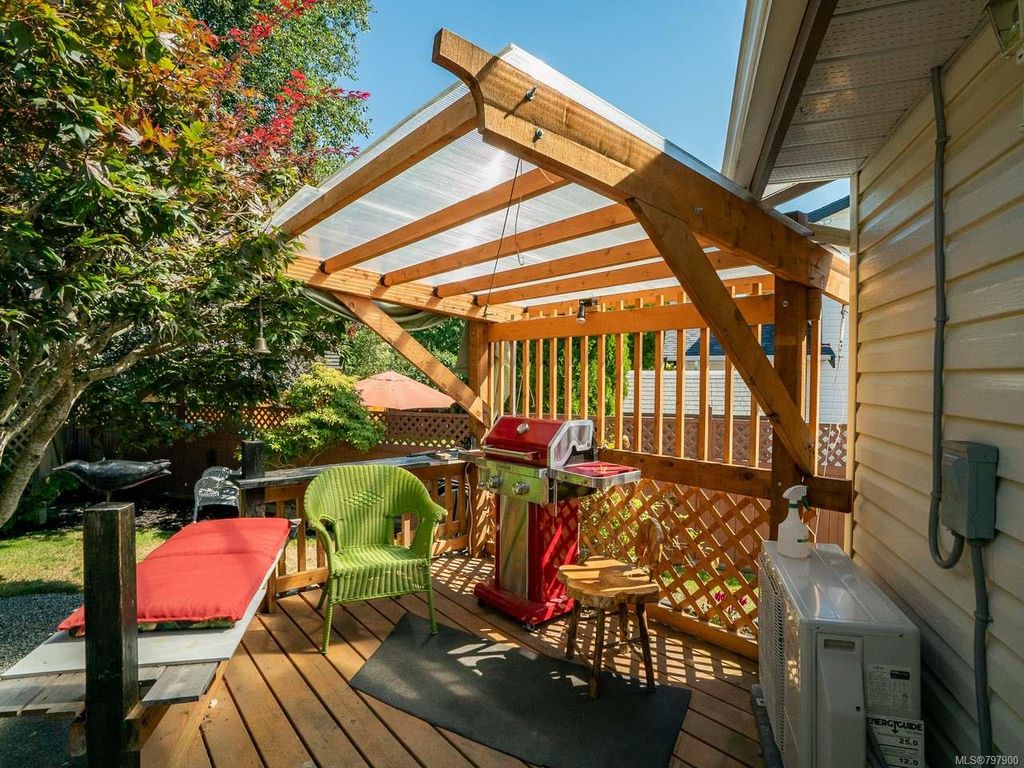 listing image 16048136850632564589