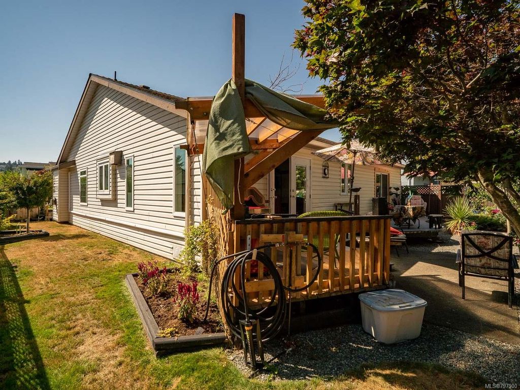 listing image 16049309573333662346