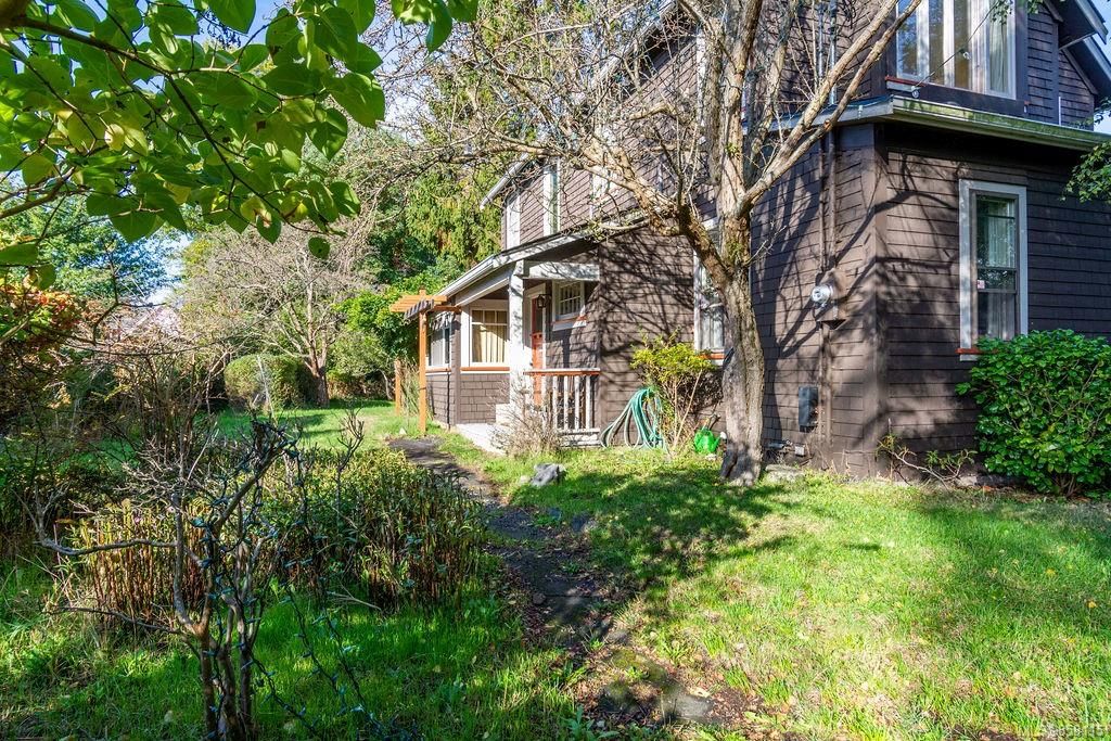 listing image 16043052115747337060