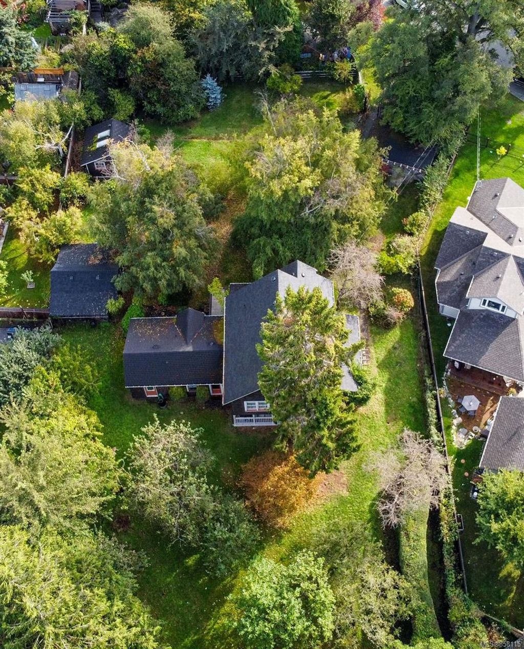 listing image 16040933411193051031