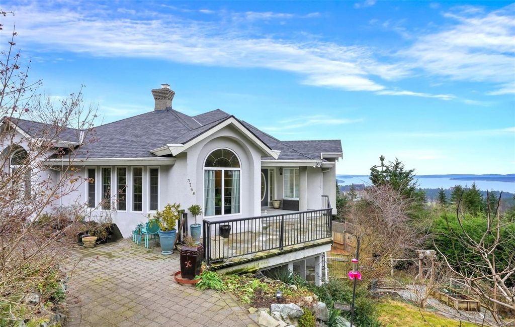 listing image 16042810571683