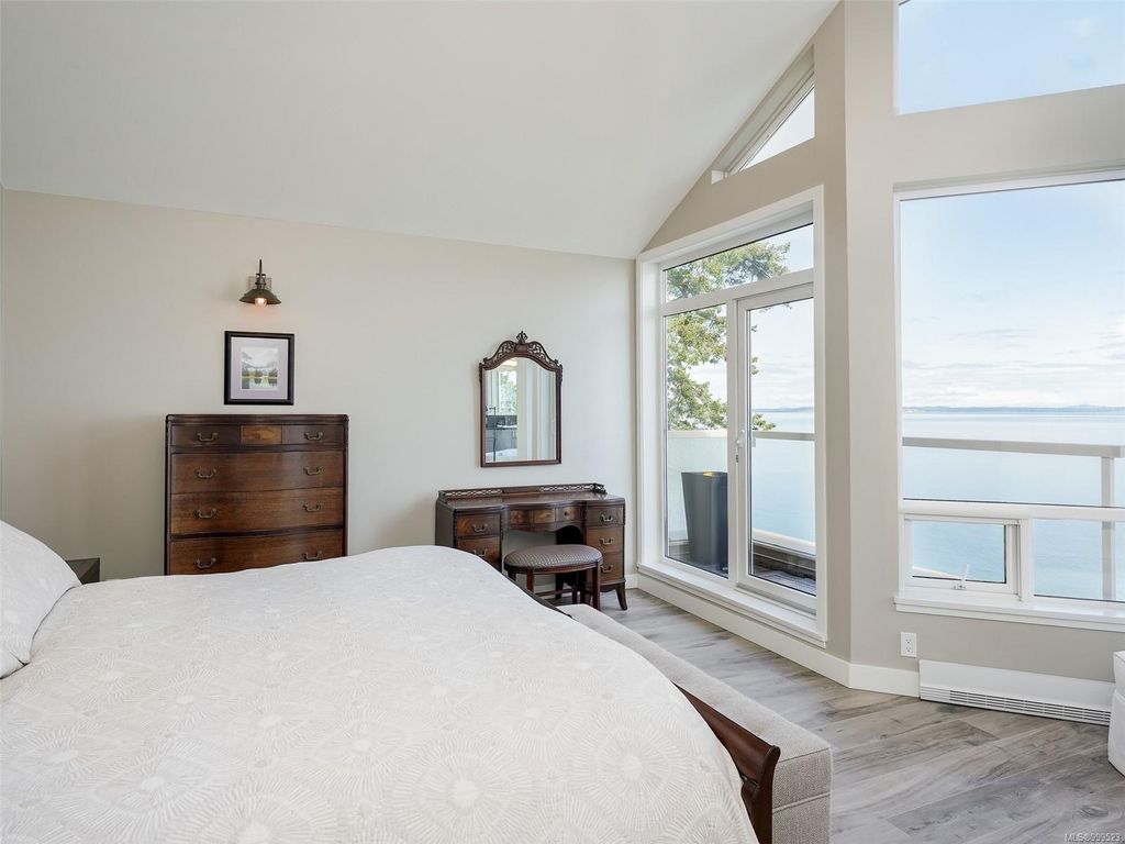 listing image 16047370314226624538