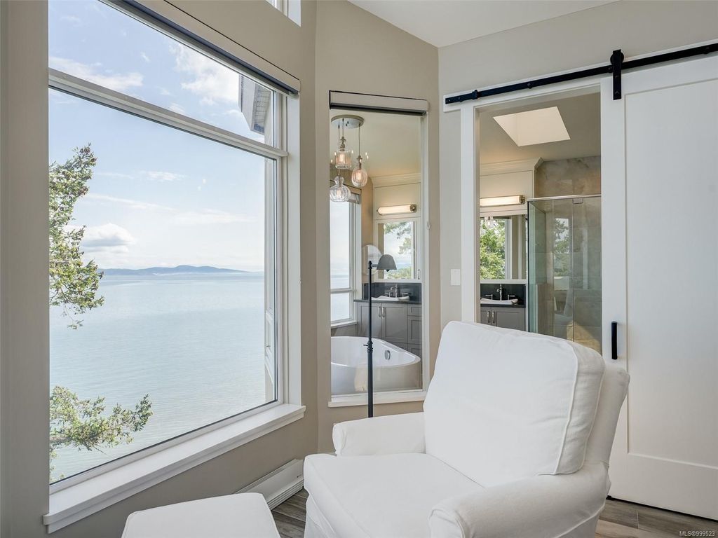 listing image 16042002784600209612