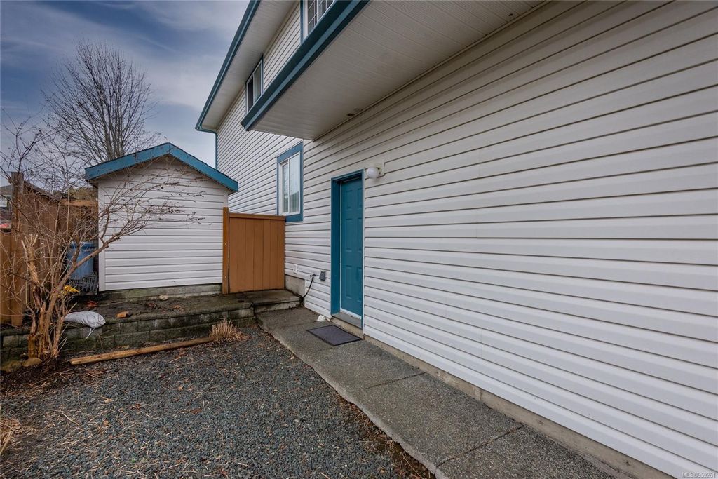 listing image 16045575817236659961