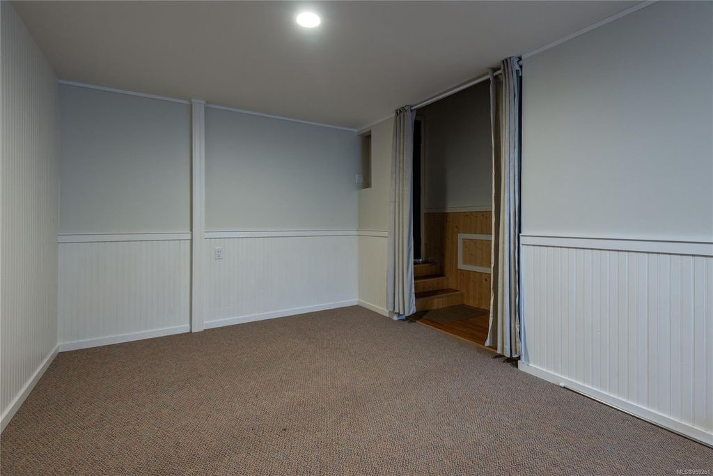 listing image 16043055433190070337