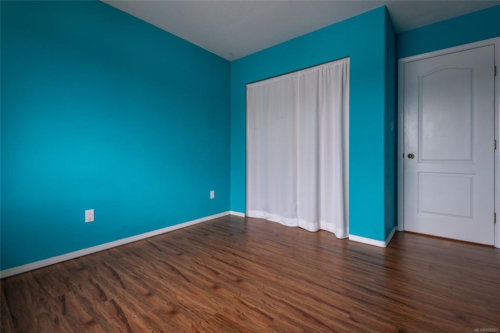 listing image 16049645362651251134