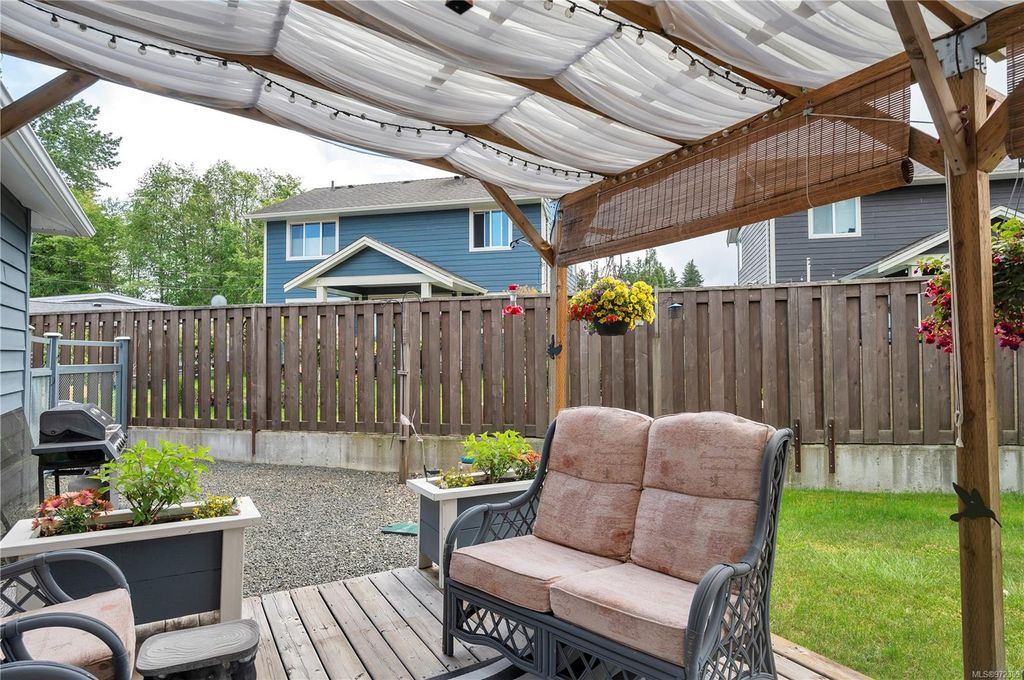 listing image 16049086219989786367