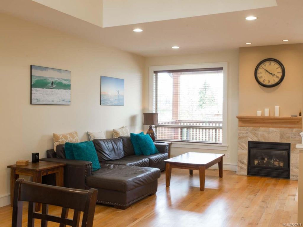 listing image 16044469003242991276