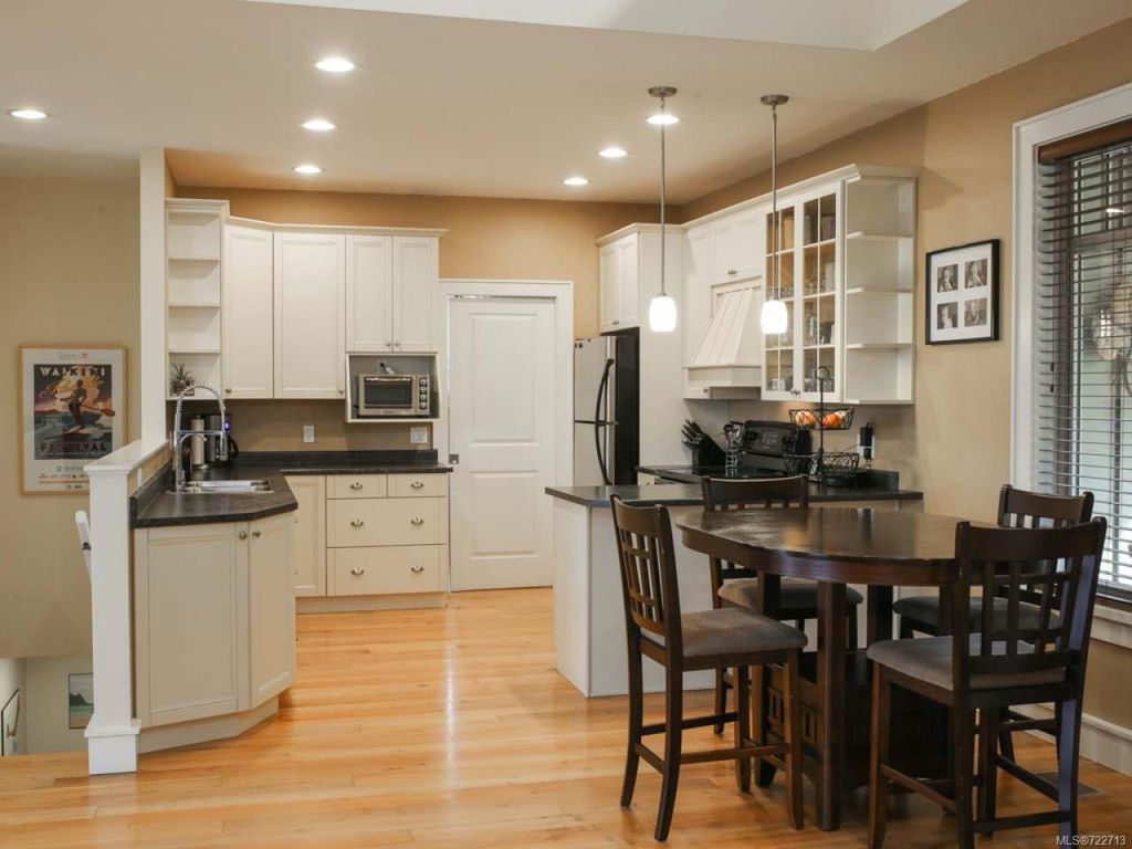 listing image 16040449364929198066