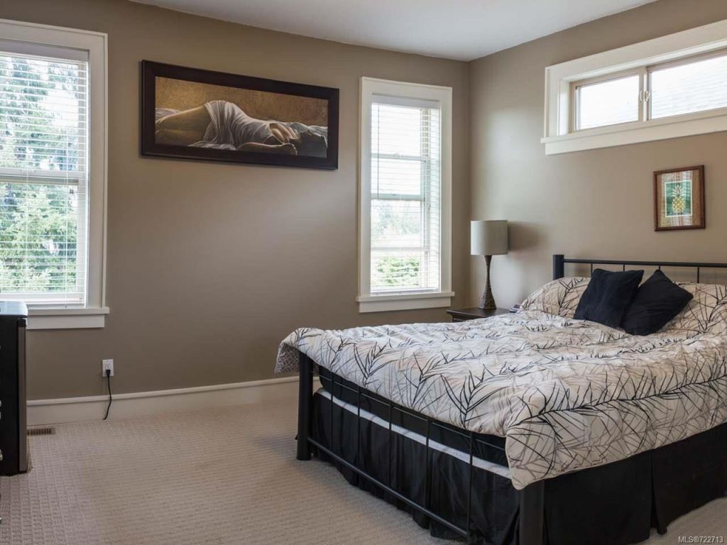 listing image 16046301654397205239