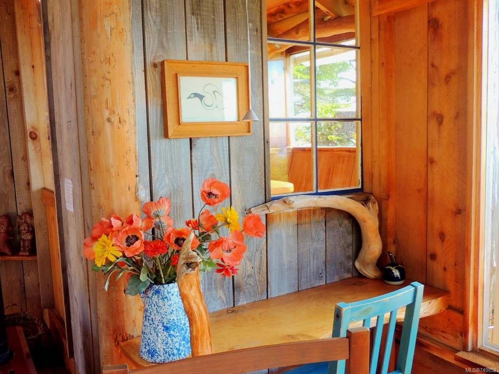 listing image 16049160531061662853