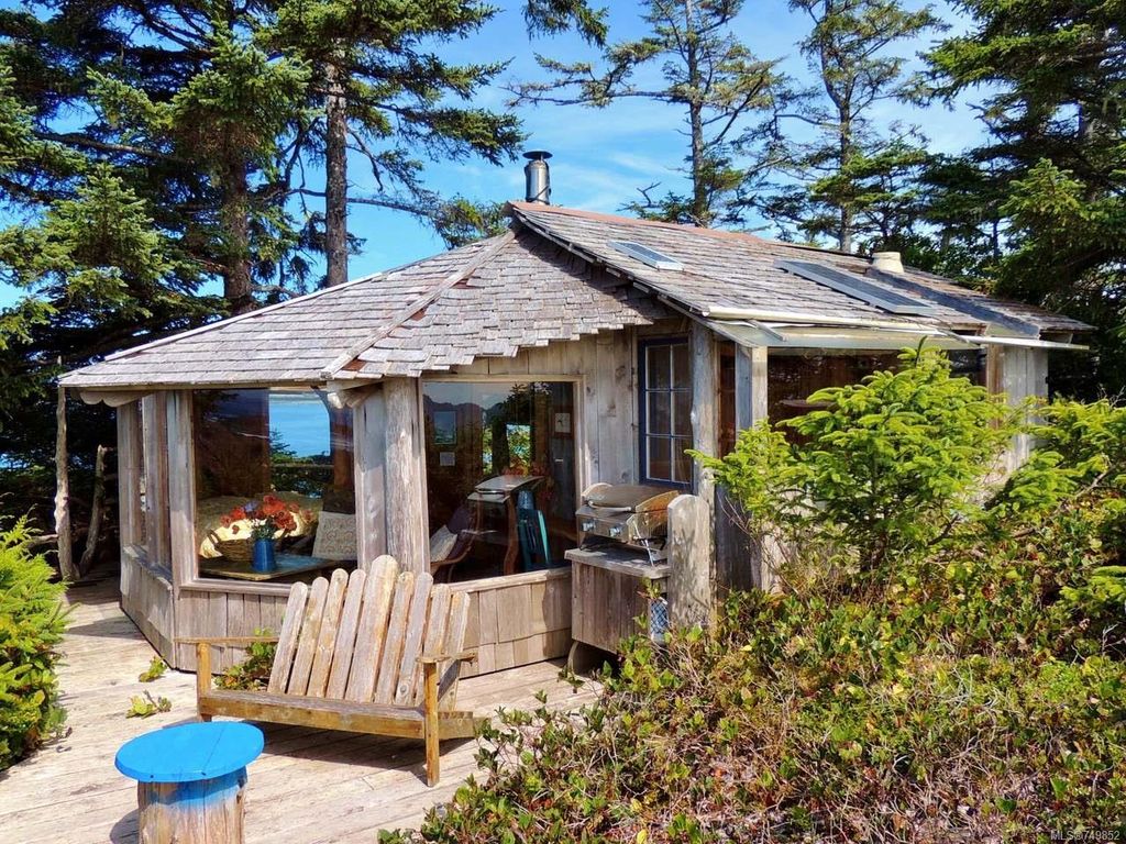 listing image 16049873322636055050