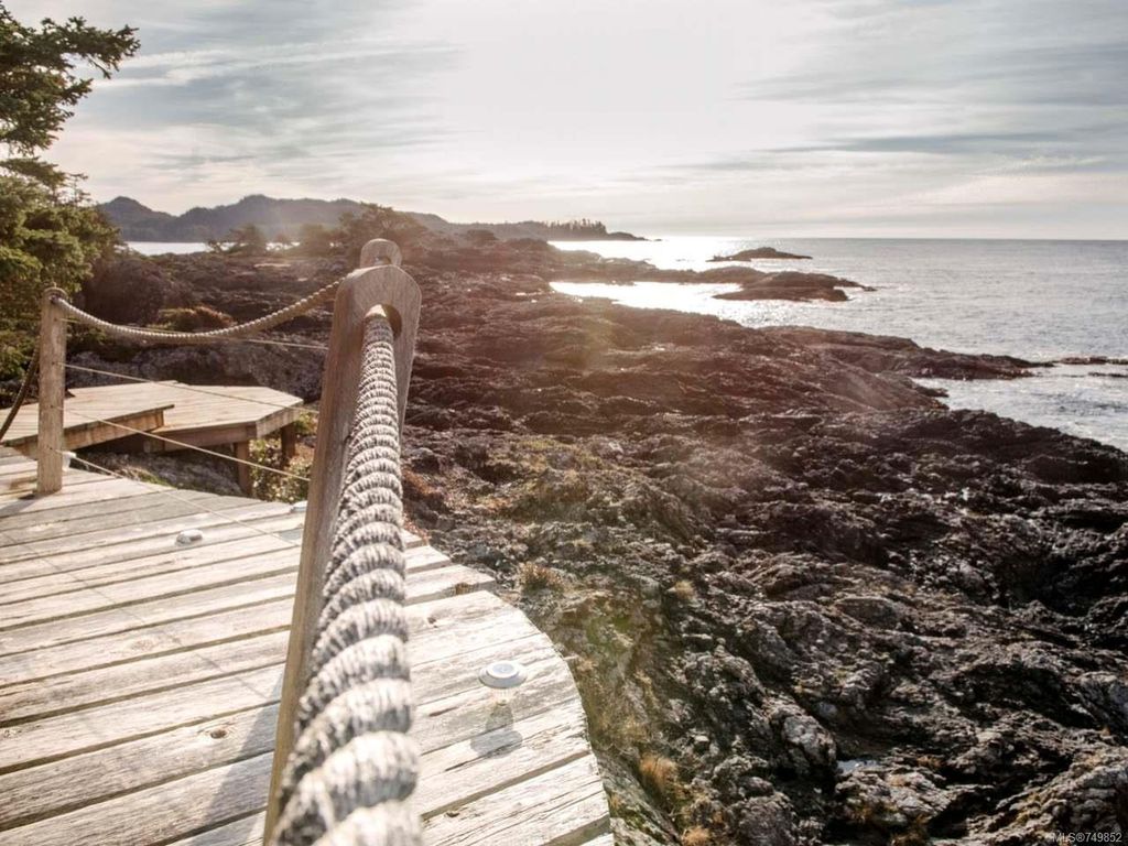 listing image 16043021606463221220