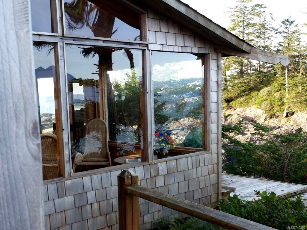 listing image 16043211434982042149