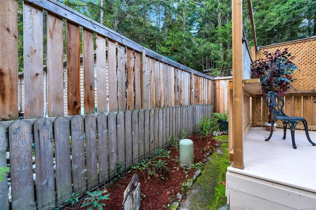 listing image 16048624814255283996
