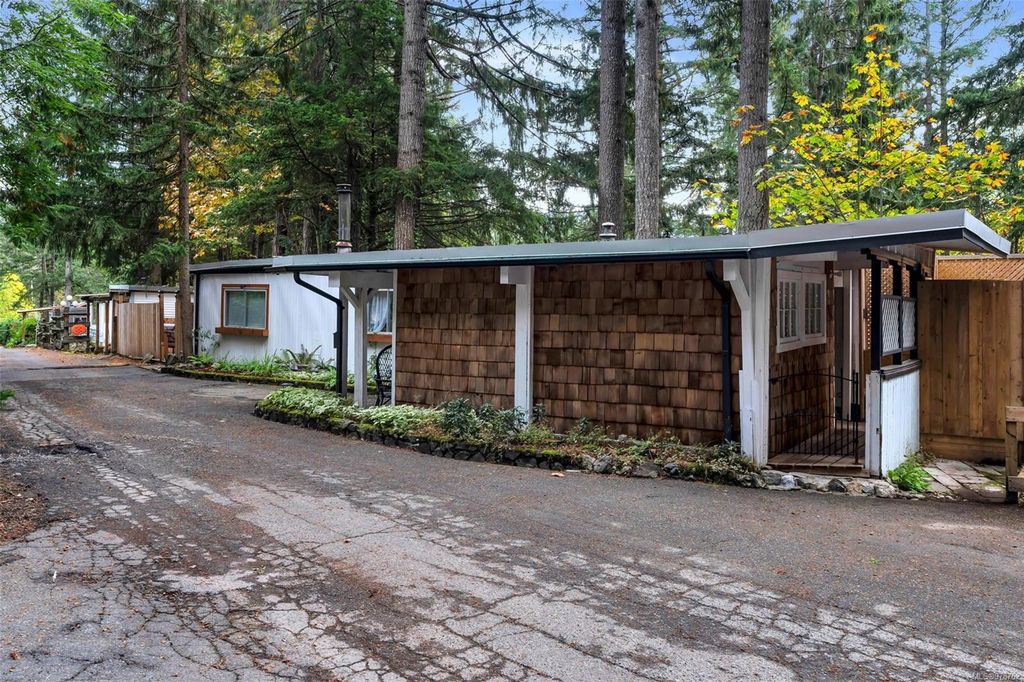 listing image 16047177123773043429