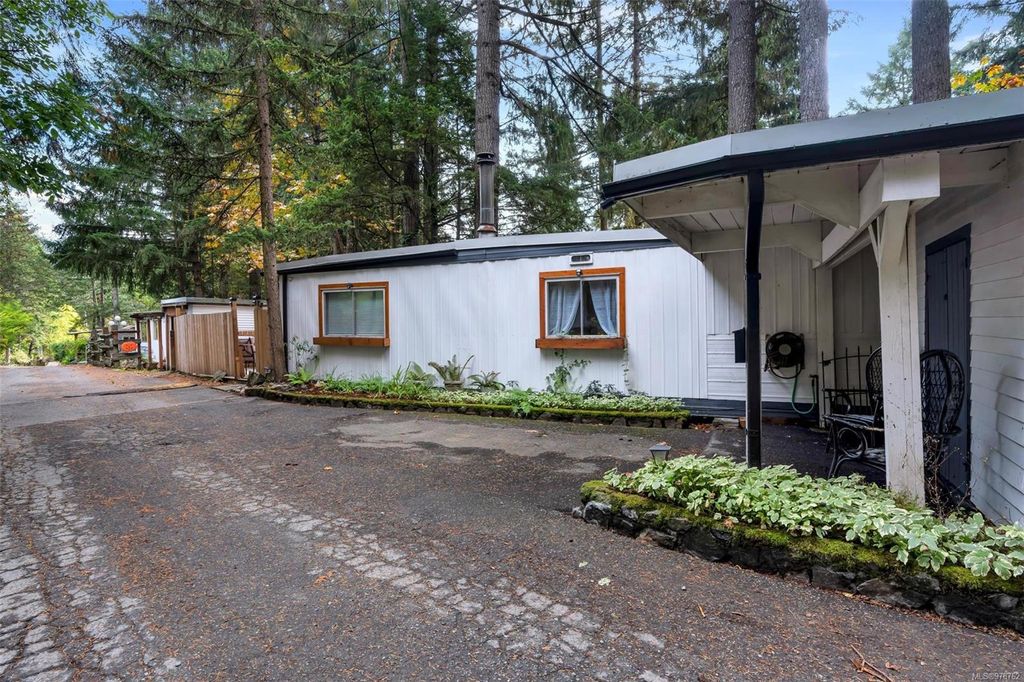 listing image 16049710723492403724