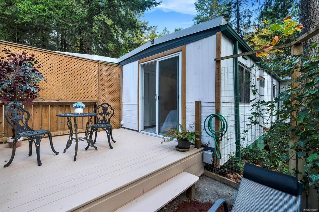 listing image 16041592962507293933