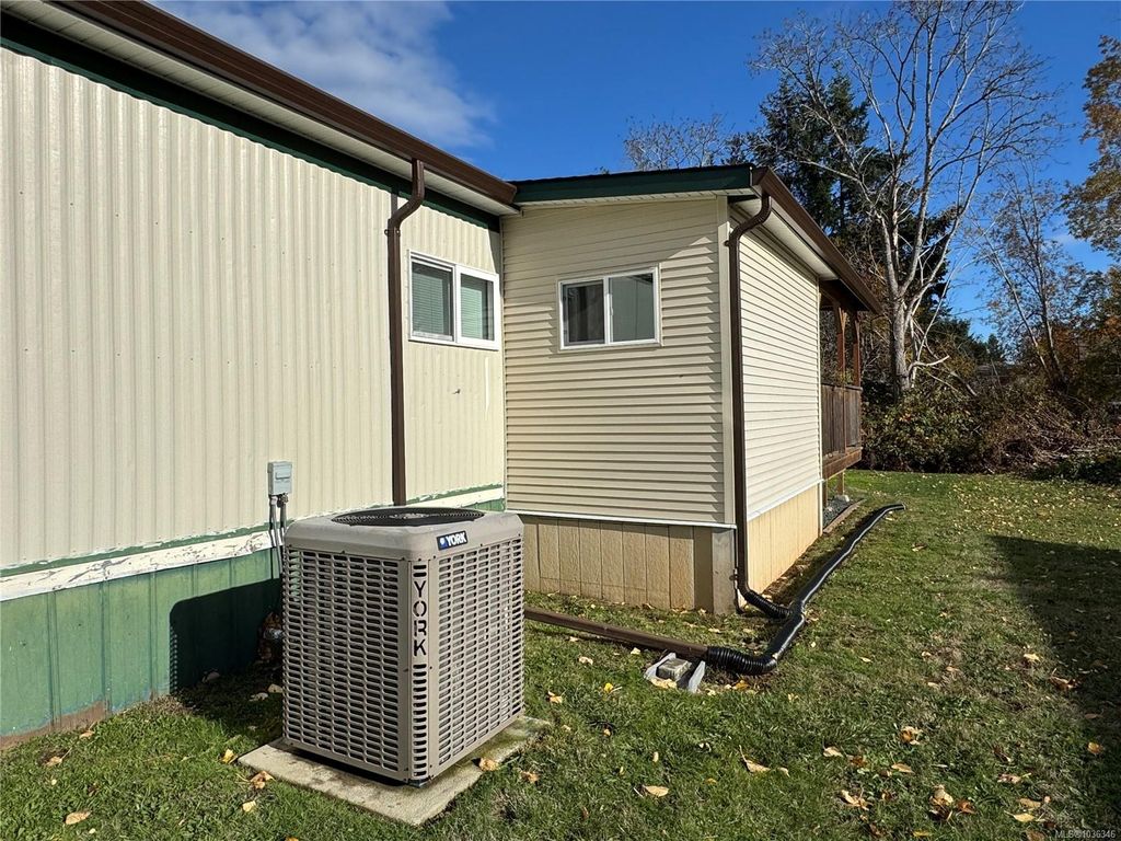 listing image 16047851725249028366