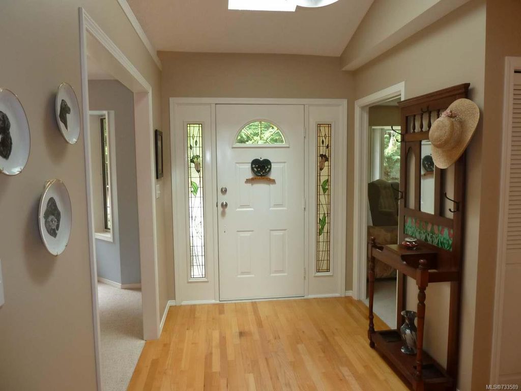 listing image 16044878215520987118