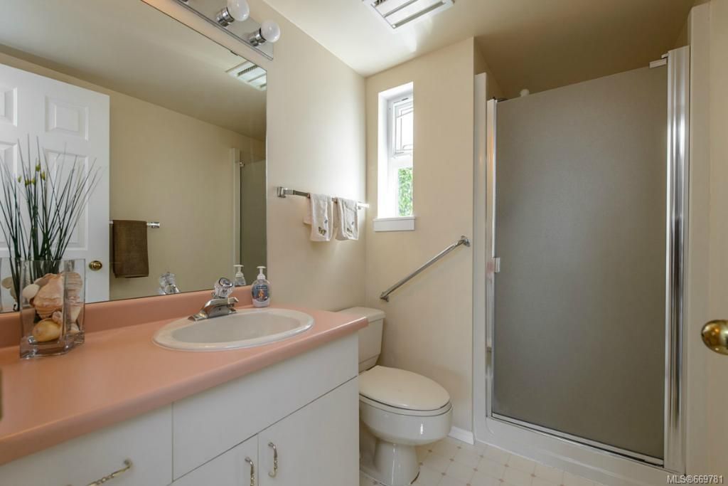 listing image 16043795591511003176