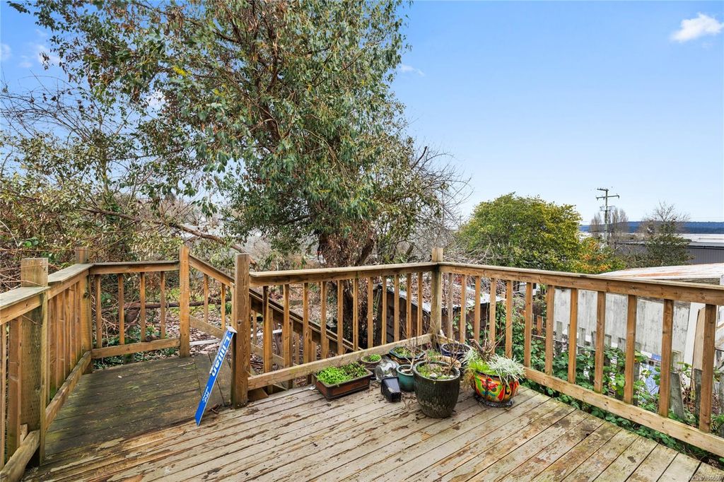 listing image 16045293310601339424
