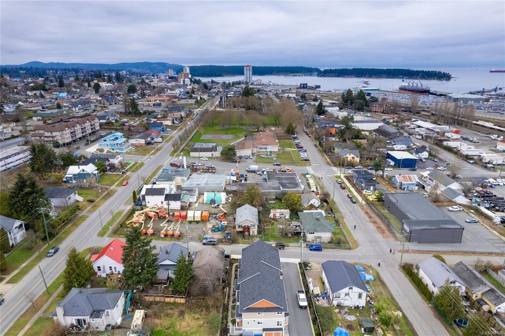 listing image 16045207300650284569