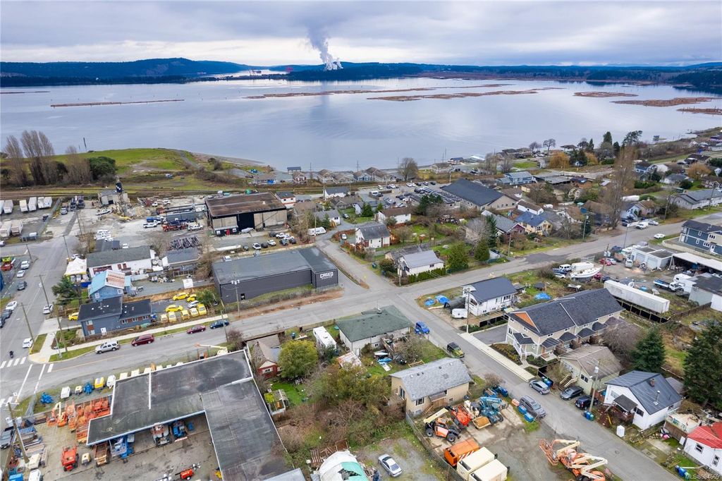 listing image 16043313866513163456