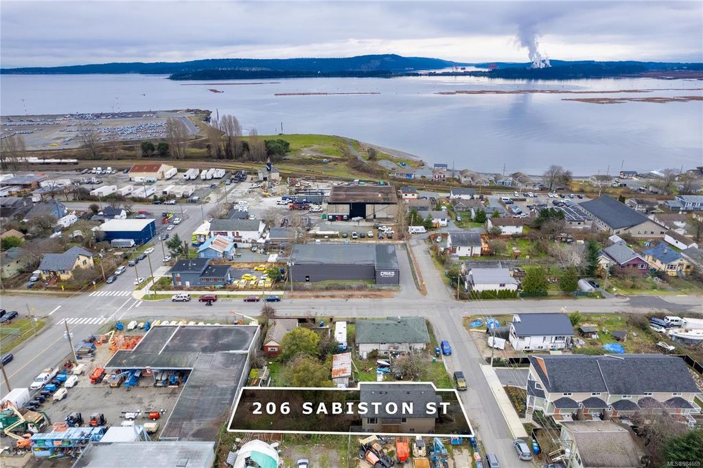 listing image 16046352898958390179