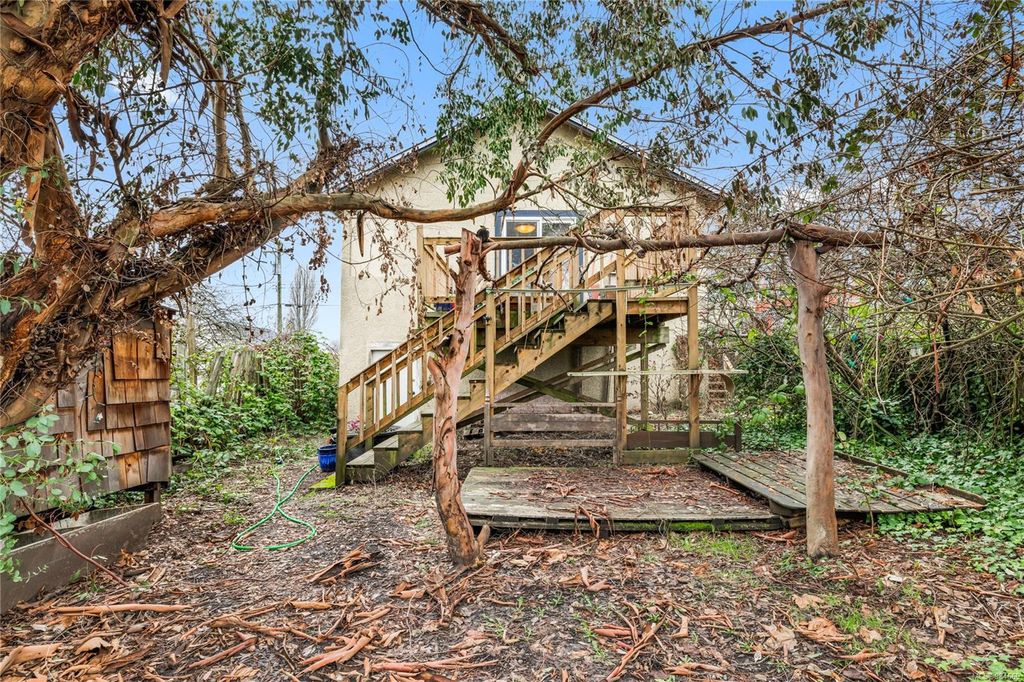 listing image 16047237335420159498