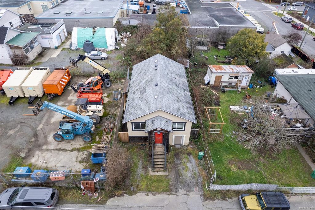 listing image 16042707832767970842